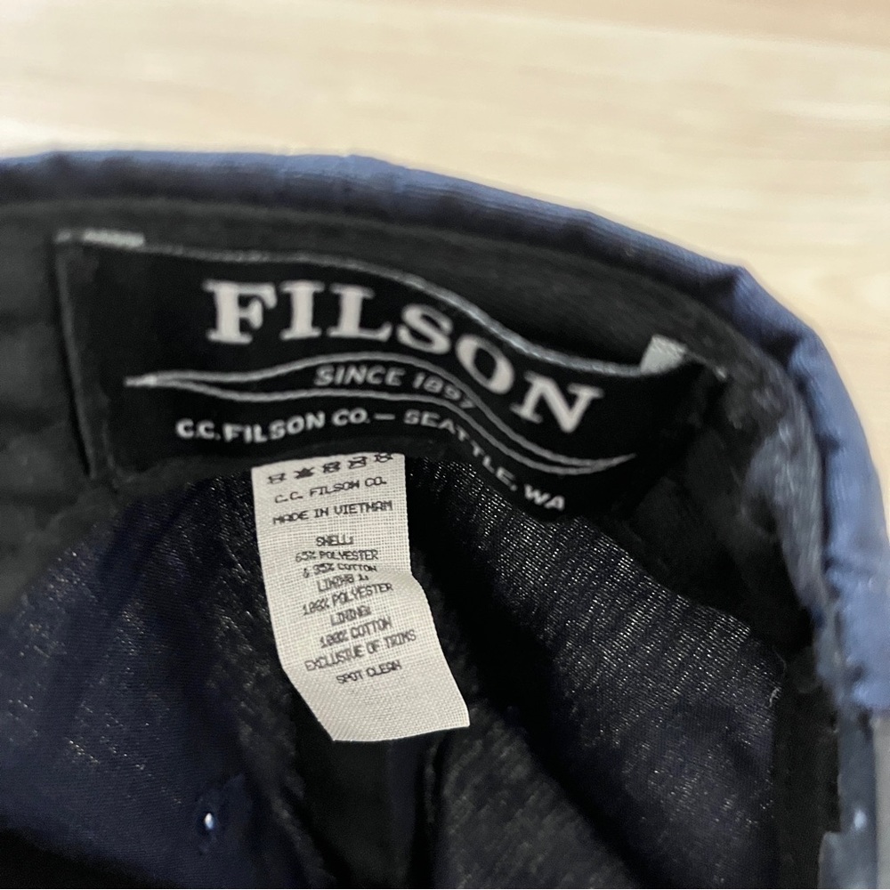 Filson Adjustable Hat - Picture 2 of 4